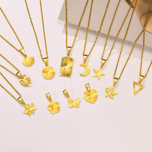 Wholesale Stainless Steel Pleated Heart Necklace for Women