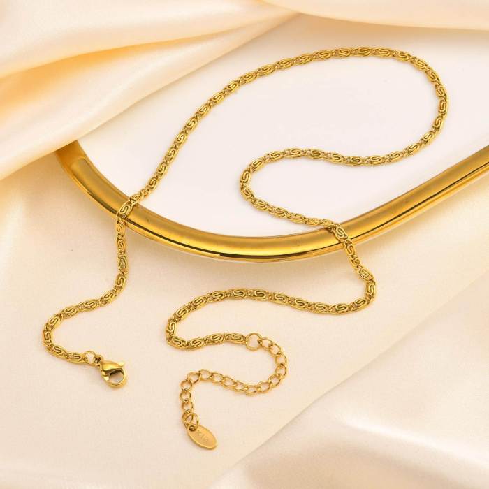 Wholesale Stainless Steel Paperclip Chain Necklace