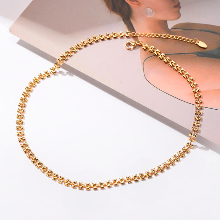 Wholesale Stainless Steel Elegant and Simple Women Necklaces