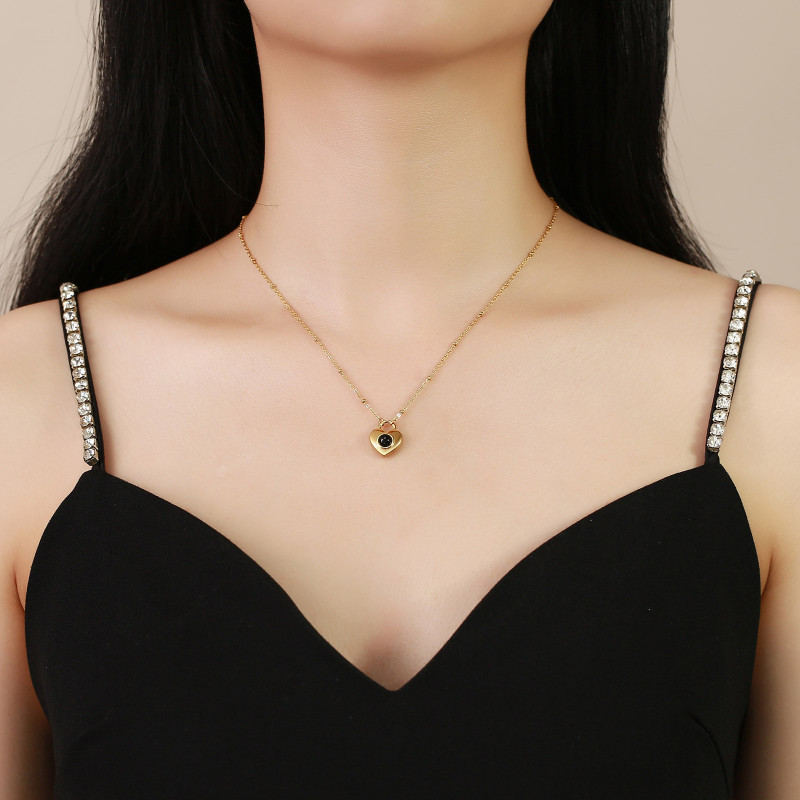 Wholesale Stainless Steel Black Onyx Heart Necklace