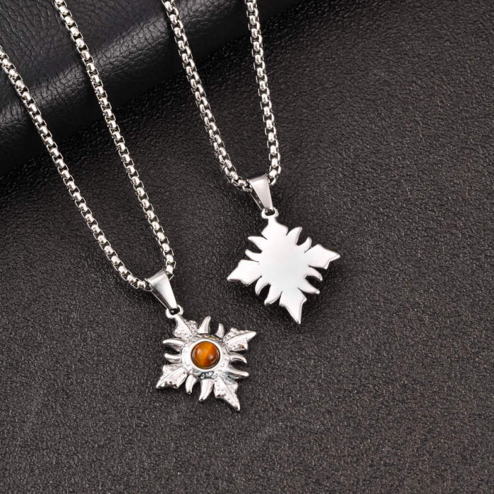 Wholesale Stainless Steel Sun Compass Pendant