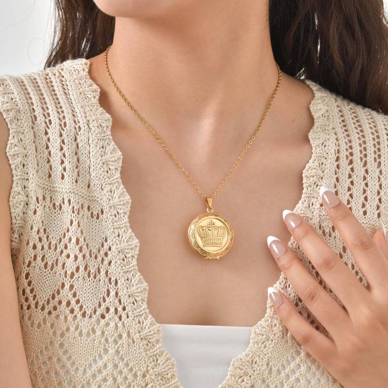 Wholesale Stainless Steel Crown Locket Necklaces