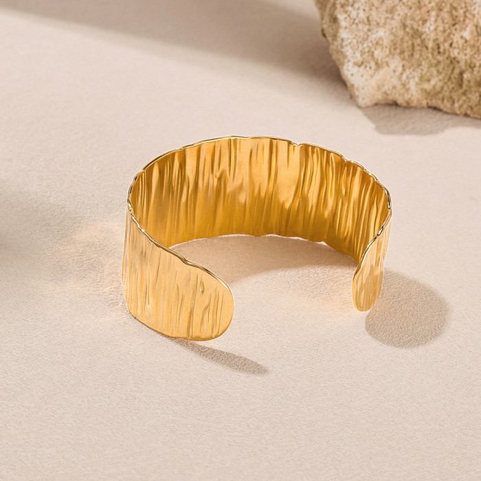 Wholesale Stainless Steel Women's Open Bangle
