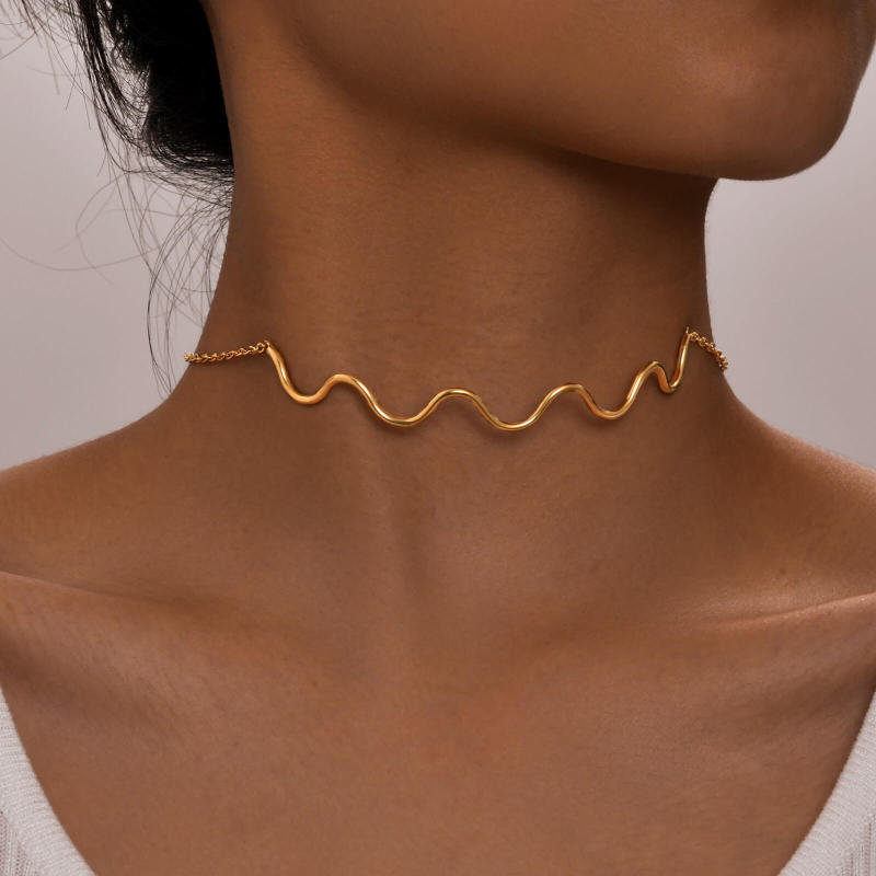 Wholesale Stainless Steel Wave Wire Necklace