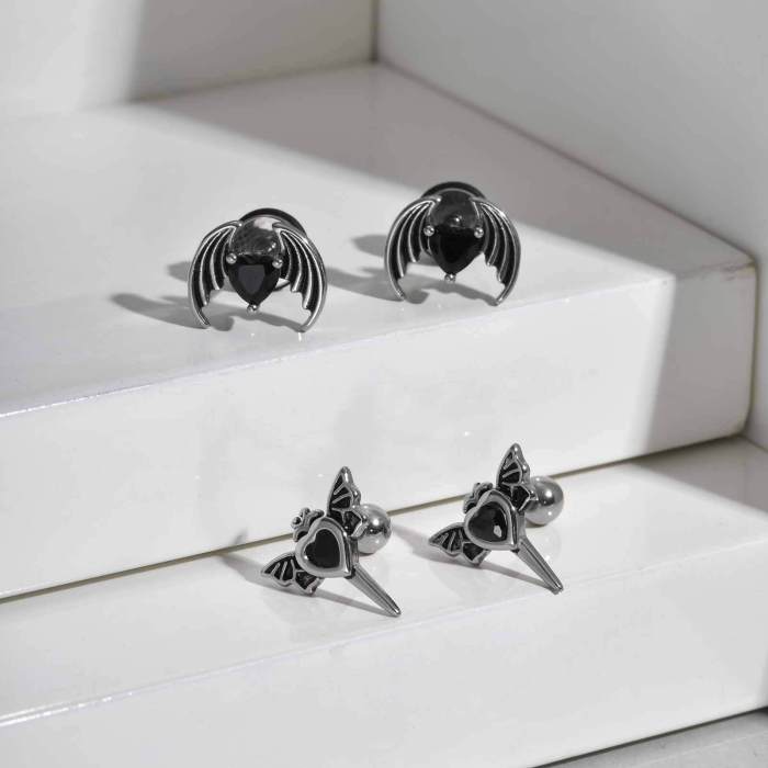 Wholesale Stainless Steel Men's Ear Studs