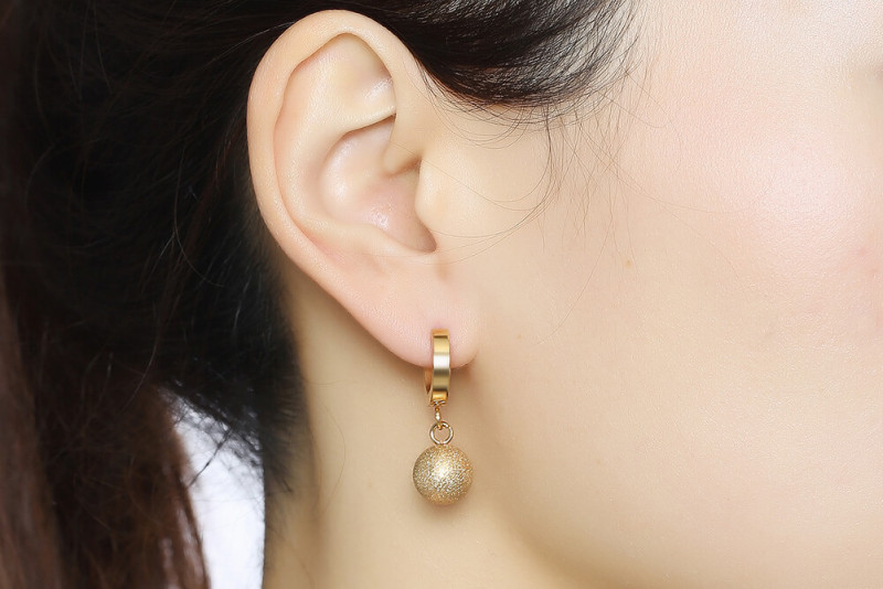 Wholesale Stainless Steel Matte Ball Hoop Earring