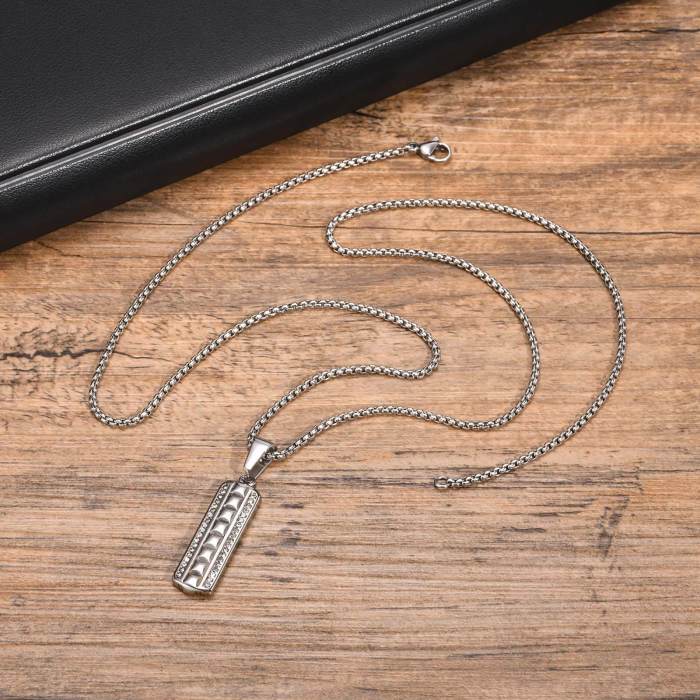 Wholesale Stainless Steel Vertical CZ Pendant