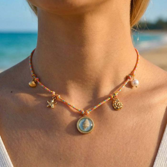 Wholesale Coastal Real Conch Specimen Necklace