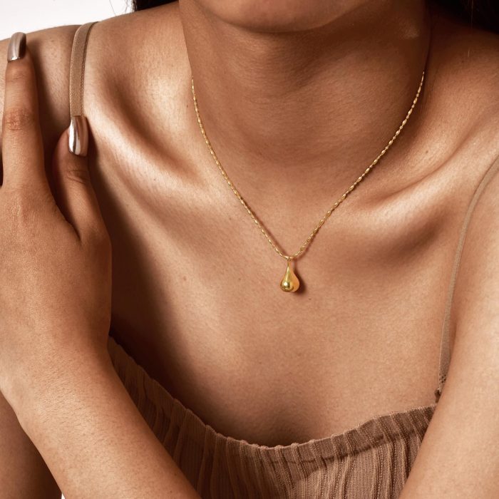 Wholesale Stainless Steel Teardrop Pendant Necklace