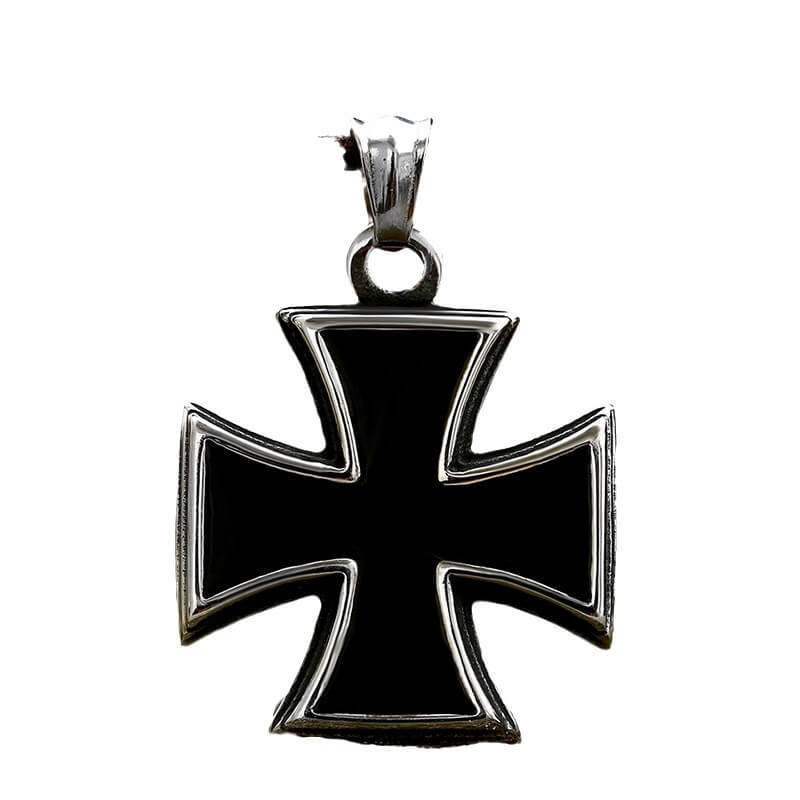Wholesale Stainless Steel Maltese Cross Pendant