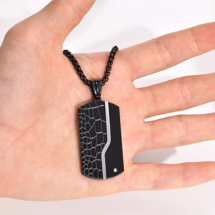 Wholesale Stainless Steel Thin Line Crocodile Dog Tag Pendant