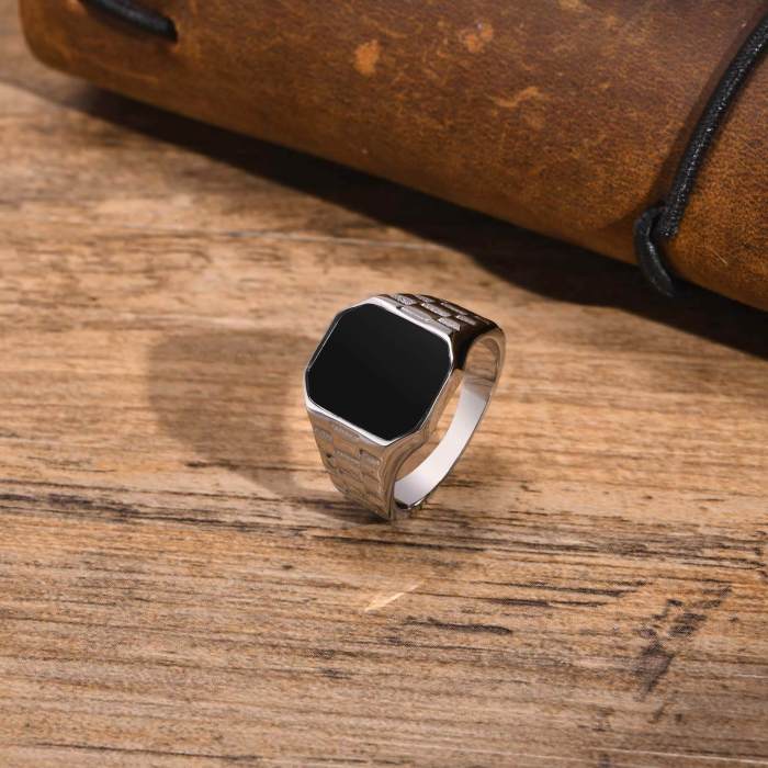 Wholesale Stainless Steel Black Glass Signet Ring