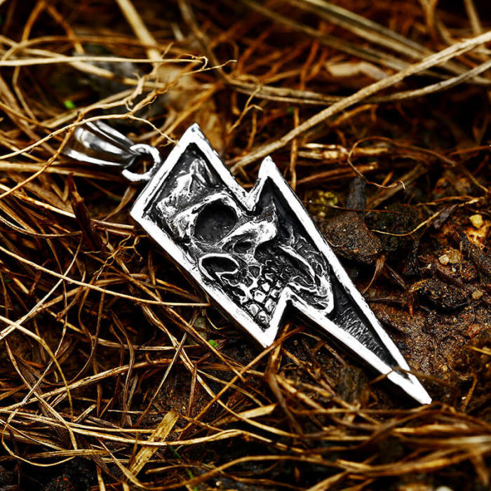Wholesale Stainless Steel Lightning Skull Pendant