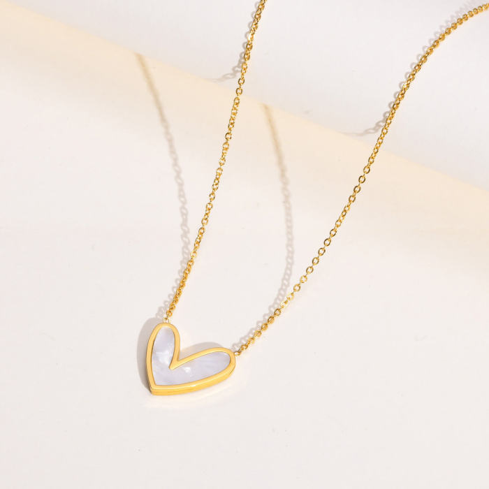 Wholesale Stainless Steel Irregular Heart Shell Necklace