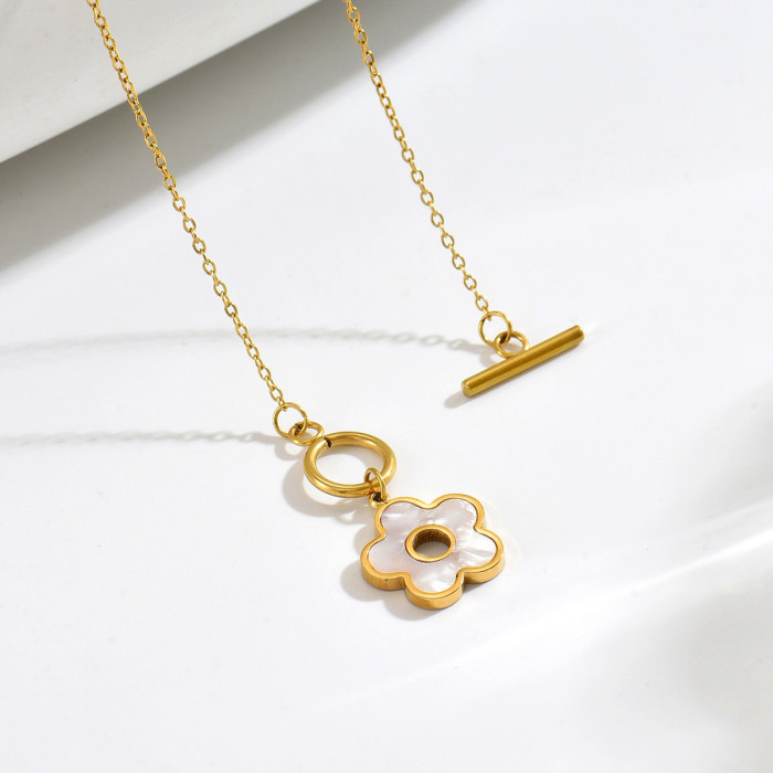 Wholesale Stainless Steel Flower Toggle Necklace