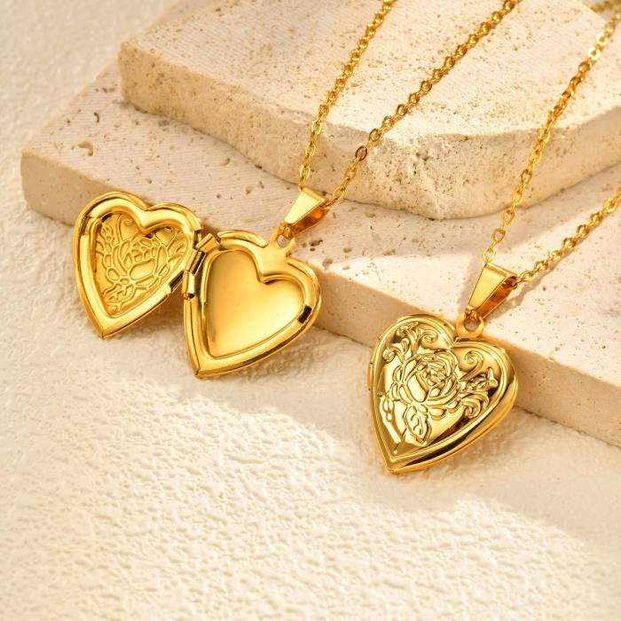 Wholesale Stainless Steel Photo Locket Necklace