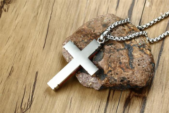Wholesale Stainless Steel Wood Inlay Cross Pendant