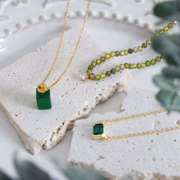 Wholesale Stainless Steel Green Minimalist Necklace