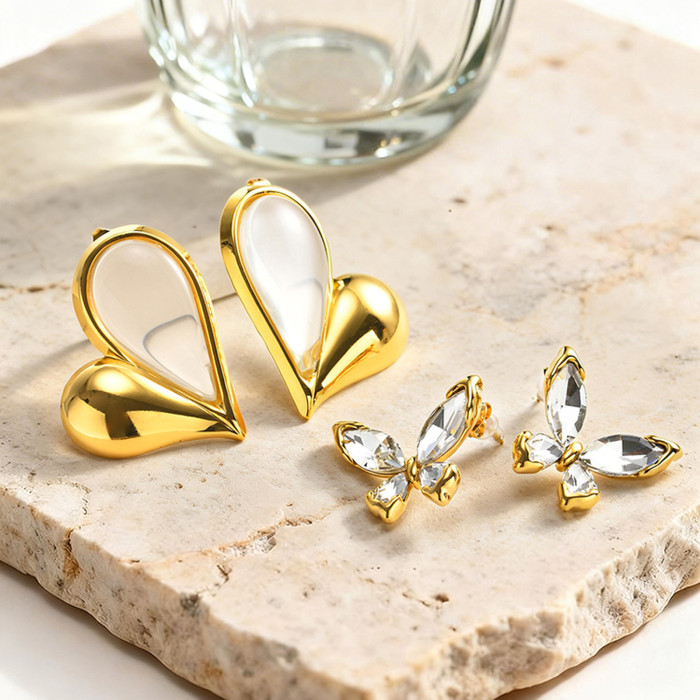 Wholesale Gold Plated Heart & Butterfly Stud Earrings Set
