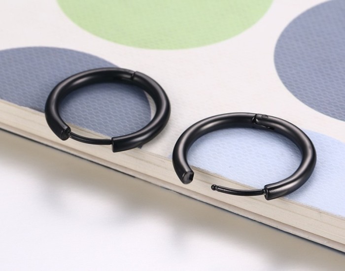 Wholesale Stainless Steel 2.5mm Women Hoop Earrings
