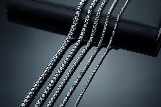 Wholesale Stainless Steel Multi-standard Round Box Chain Necklace