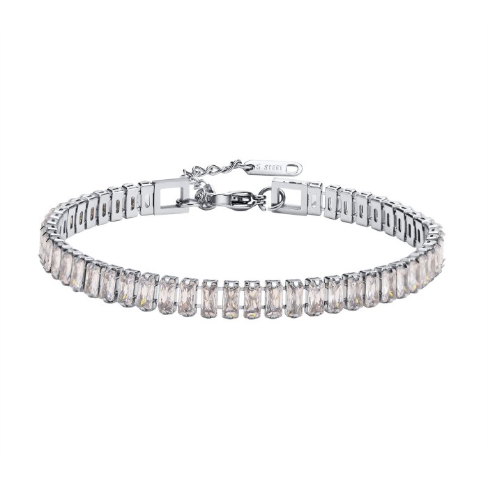 Wholesale Stainless Steel Charming Tennis Bracelet