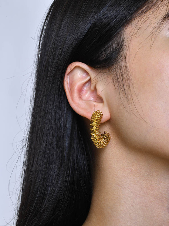 Wholesale Stainless Steel Women C Stud Earrings