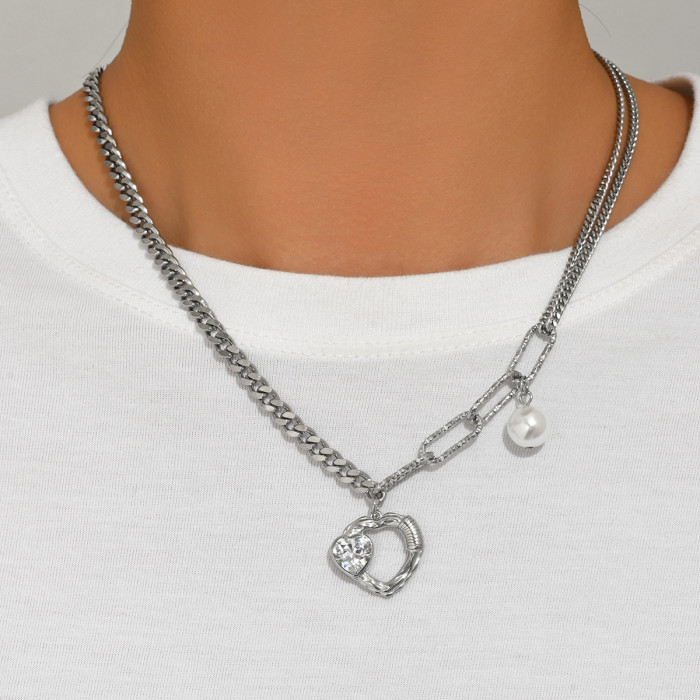 Wholesale Stainless Steel Cubit & Paperclip Chain Heart Necklace