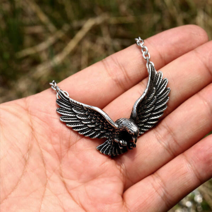Wholesale Stainless Steel Vintage Flying Eagle Pendant
