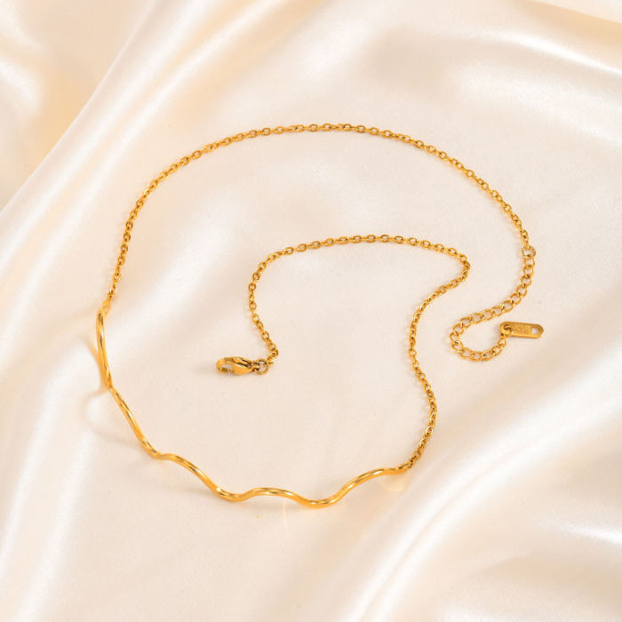 Wholesale Stainless Steel Wave Wire Necklace