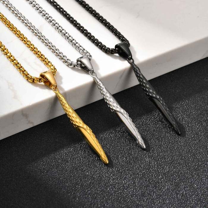 Wholesale Stainless Steel Hammered Long Pendant
