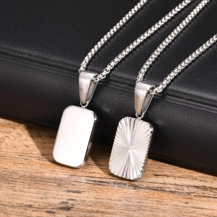 Wholesale Stainless Steel Pleated Dog Tag Pendant