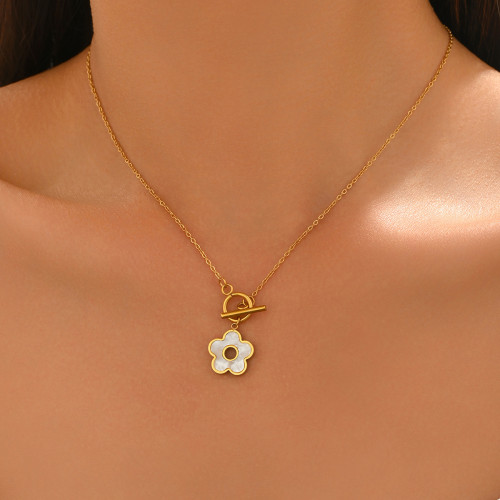 Wholesale Stainless Steel Flower Toggle Necklace