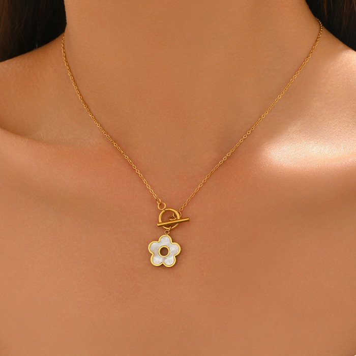 Wholesale Stainless Steel Flower Toggle Necklace