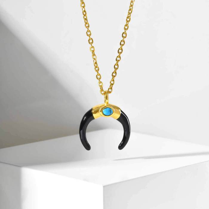 Wholesale Stainless Steel Turquoise Moon Pendant