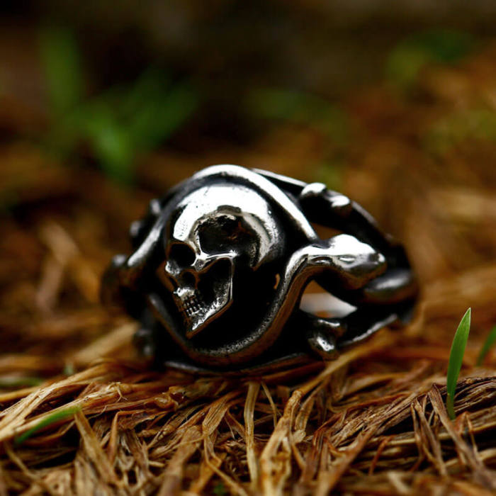 Wholesale Stainless Steel 322 Skull and Bones Ring