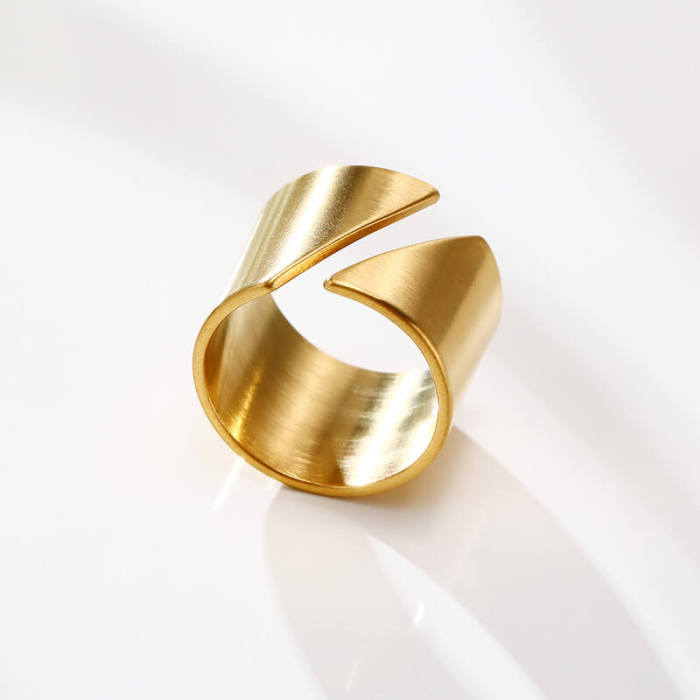 Wholesale Stainless Steel Women Niche Ring