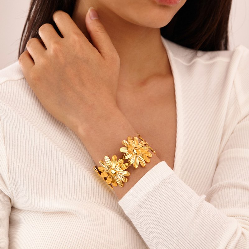 Wholesale Stainless Steel Flower Open Bangle