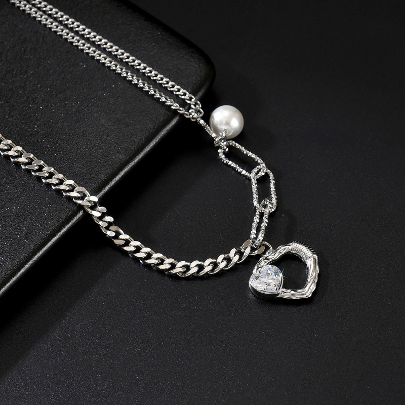 Wholesale Stainless Steel Cubit & Paperclip Chain Heart Necklace