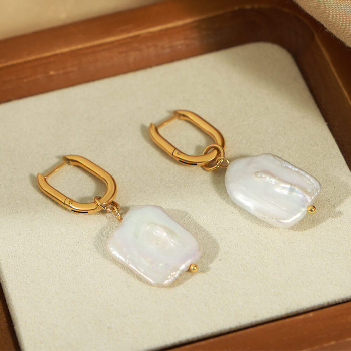 Wholesale Irregular Pearl Earrings
