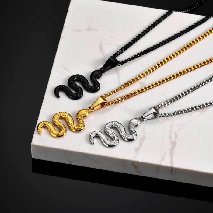 Wholesale Stainless Steel Snake Pendants
