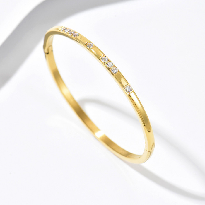 Wholesale Stainless Steel CZ Inlaid Bangle