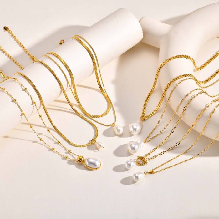 Wholesale Stainless Steel Charming Pearl Necklace