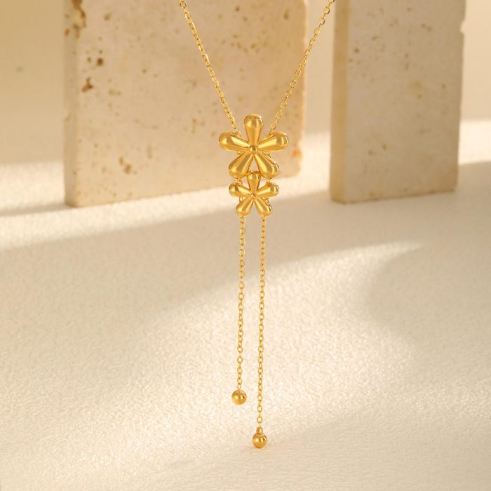 Wholesale Stainless Steel Niche Necklace