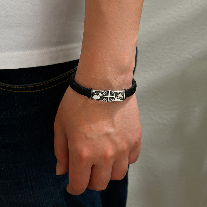 Wholesale Stainless Steel Compass World Map Bracelet