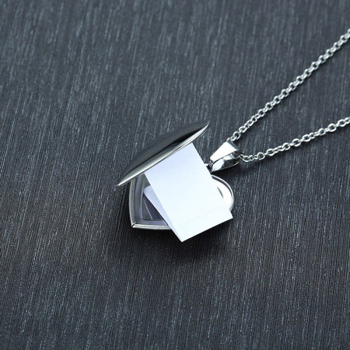 Wholesale Stainless Steel Engravable Heart Photo Locket Necklace