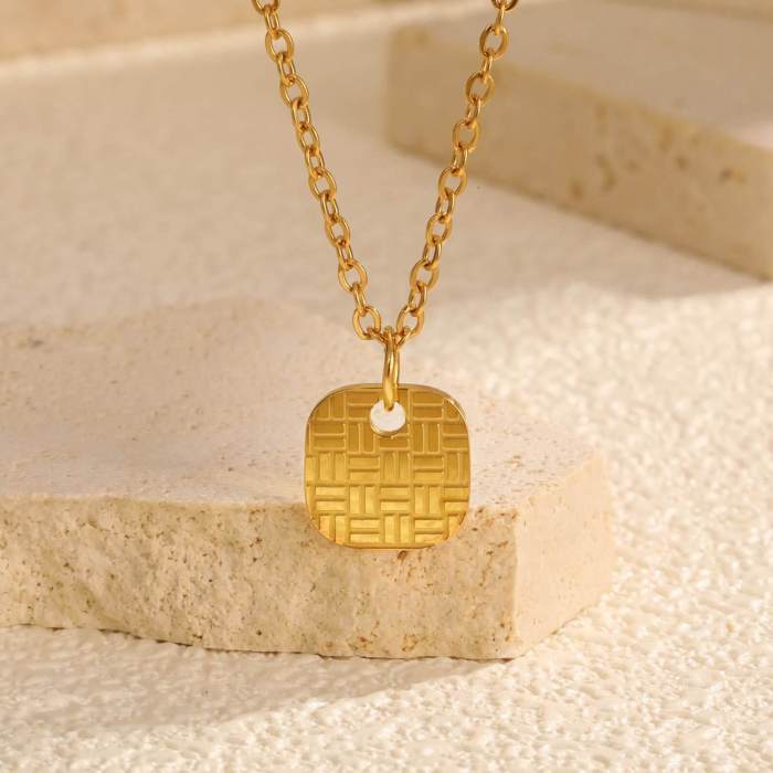 Wholesale Stainless Steel Small Square Necklace