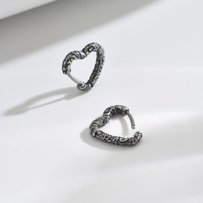 Wholesale Stainless Steel Gothic Heart Earrings