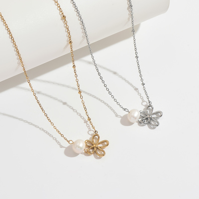 Wholesale Premium Stainless Steel Floral Necklaces