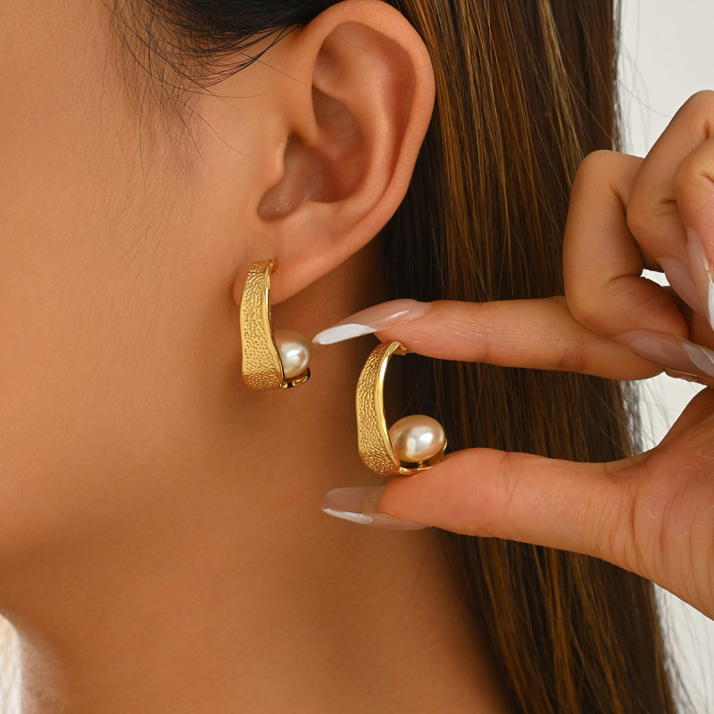 Wholesale Stainless Steel Textured Pearl Earring